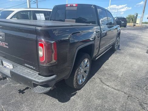 Used 2018 GMC Sierra 1500 Denali w/ Denali Ultimate Package AWD/4WD image 4