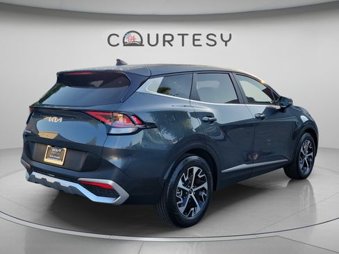 Certified 2023 Kia Sportage EX FWD image 3