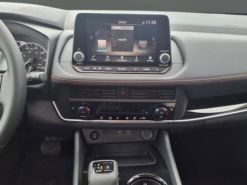 New 2026 Nissan Rogue SV AWD/4WD image 37