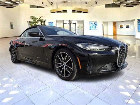 Used 2024 BMW 430i Convertible image 1