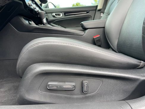 Used 2024 Honda Civic Touring image 24