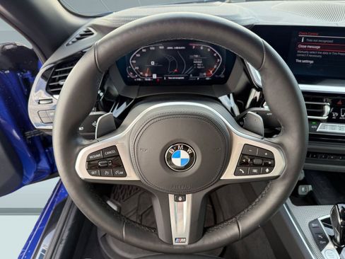 Certified 2025 BMW Z4 M40i w/ Premium Package image 24