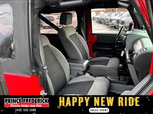 Used 2009 Jeep Wrangler X image 7