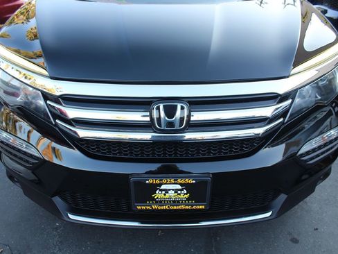 Used 2016 Honda Pilot Elite image 9