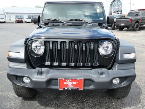 Used 2018 Jeep Wrangler Unlimited Sport AWD/4WD image 9