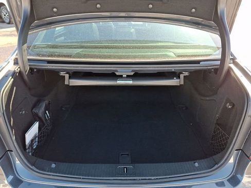 Used 2013 Mercedes-Benz E 350 4MATIC Sedan image 29