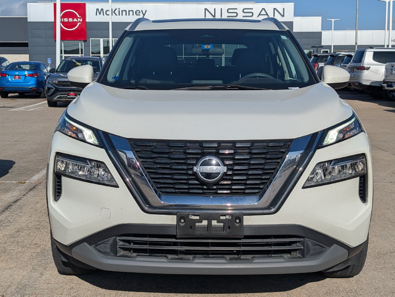 Used 2023 Nissan Rogue SV w/ SV Premium B Package FWD image 8