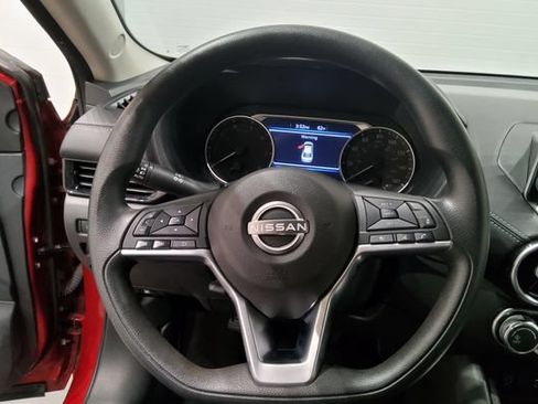 Used 2024 Nissan Sentra SV FWD image 29