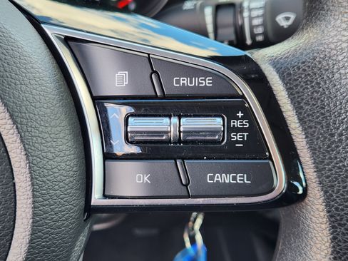 Used 2020 Kia Forte LXS image 22