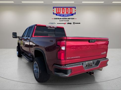 Used 2020 Chevrolet Silverado 2500 High Country w/ Technology Package AWD/4WD image 5