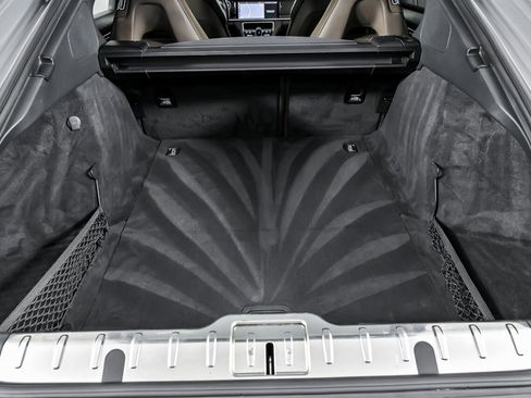 Used 2017 Porsche Panamera Turbo image 16