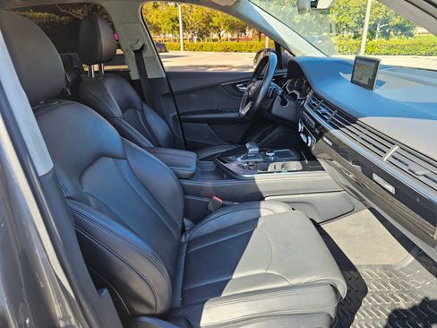 Used 2017 Audi Q7 3.0T Prestige image 14
