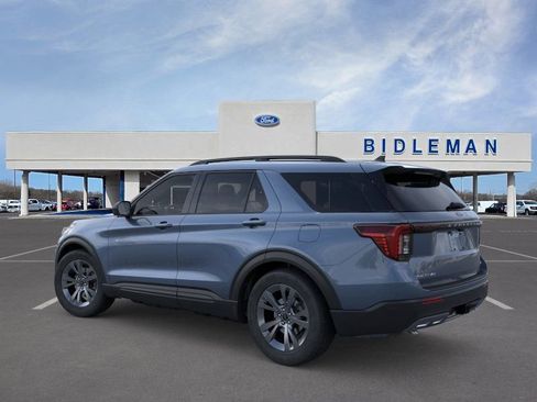 New 2026 Ford Explorer Active w/ Active Comfort Package image 4