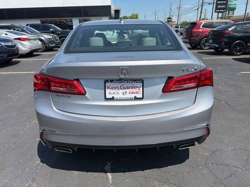 Used 2018 Acura TLX V6 w/ Technology Package FWD image 5
