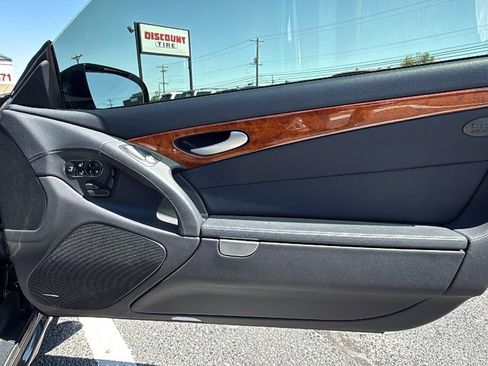Used 2009 Mercedes-Benz SL 550 image 21