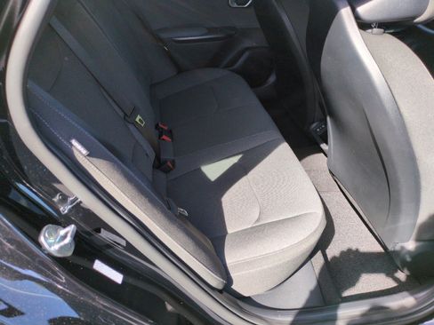 New 2025 Kia K4 FWD image 36