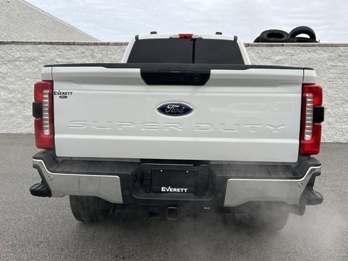 Certified 2024 Ford F350 XLT w/ 360-Degree Camera Package image 3