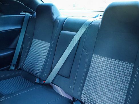 Used 2023 Dodge Challenger SXT image 14