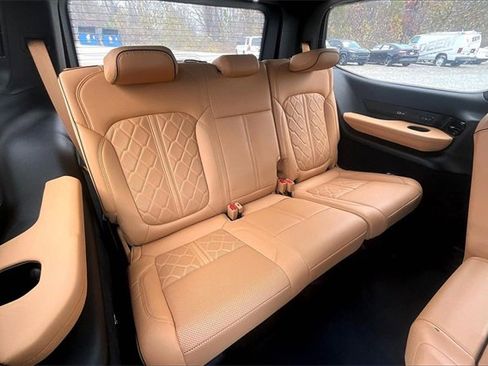 Used 2023 Jeep Grand Wagoneer Series III w/ Rear Seat Video Group 1 image 28