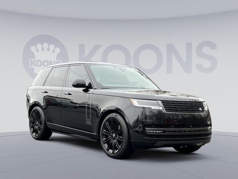 Used 2025 Land Rover Range Rover Autobiography image 8