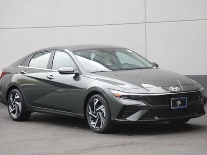 New 2025 Hyundai Elantra Limited