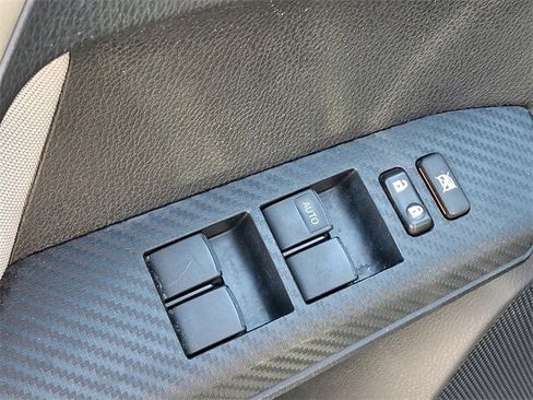 Used 2015 Toyota RAV4 XLE image 13