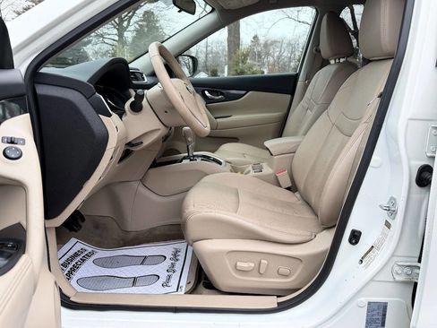 Used 2014 Nissan Rogue SL image 11