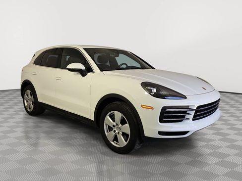 Used 2021 Porsche Cayenne AWD/4WD image 2