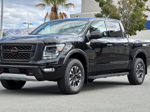 Used 2024 Nissan Titan PRO-4X w/ Off Road Protection Package image 8