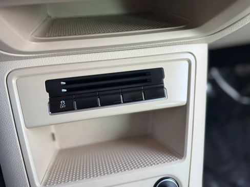 Used 2013 Volkswagen Tiguan S AWD/4WD image 22