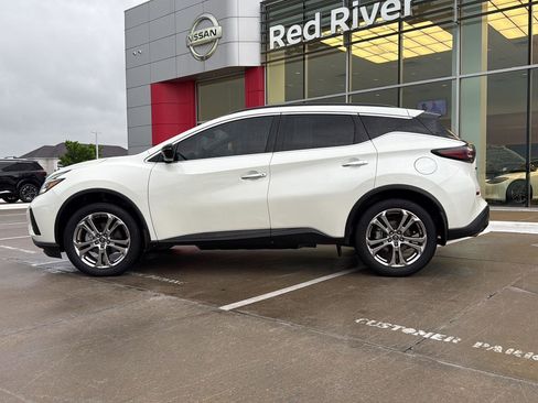Used 2023 Nissan Murano SV w/ SV Midnight Edition Package FWD image 13