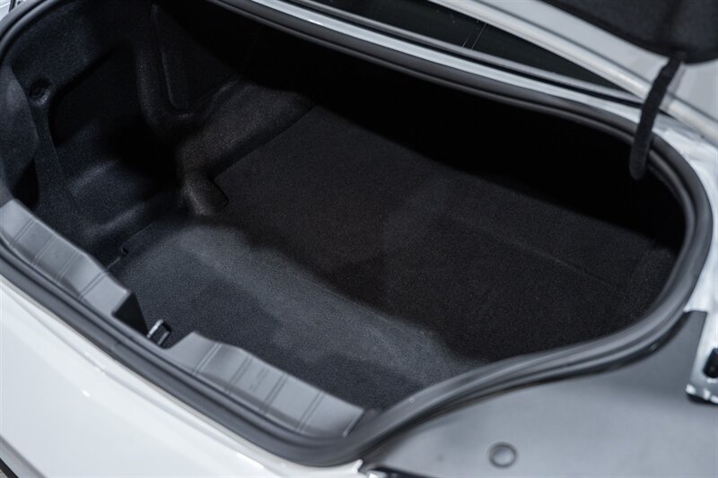 Used 2018 Chevrolet Camaro ZL1 RWD image 42