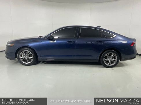Used 2023 Honda Accord EX-L image 9