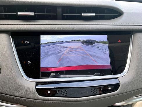 Used 2025 Cadillac XT5 Premium Luxury FWD image 23