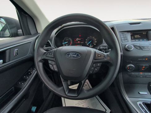 Used 2018 Ford Edge SE AWD/4WD image 10
