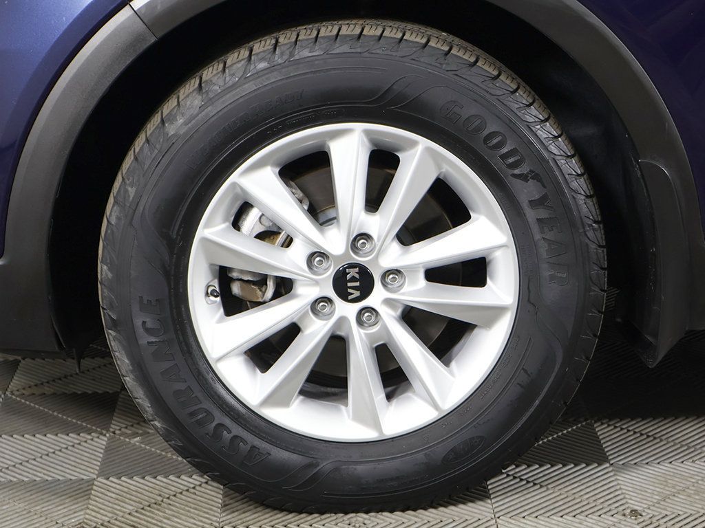 Used 2019 Kia Sorento AWD w/ LX Convenience Package image 20