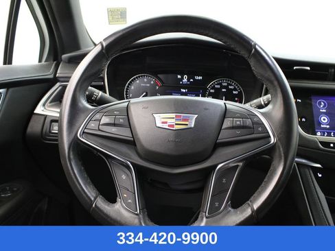 Used 2023 Cadillac XT5 Luxury image 21