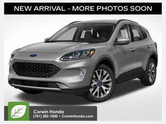 Used 2020 Ford Escape Titanium AWD/4WD video 1