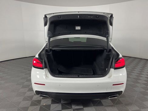 Used 2023 BMW 530i w/ Convenience Package RWD image 41