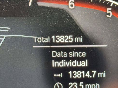 Used 2022 BMW 530i xDrive 530i xDrive w/ Convenience Package image 2