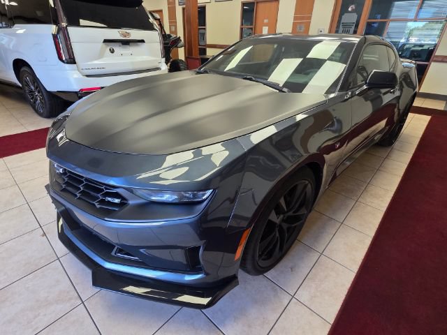 Used 2021 Chevrolet Camaro LT w/ 1LE Track Performance Package RWD image 1
