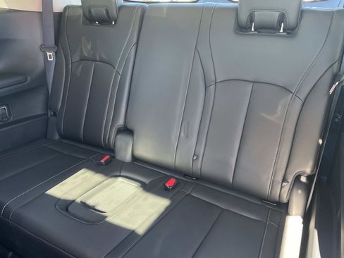 Certified 2025 INFINITI QX60 Pure image 10