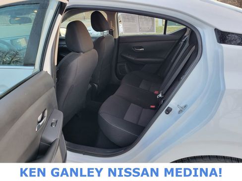 Used 2023 Nissan Sentra SV image 38