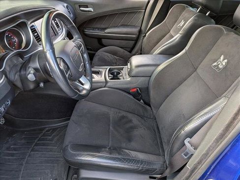 Used 2018 Dodge Charger R/T Scat Pack image 10