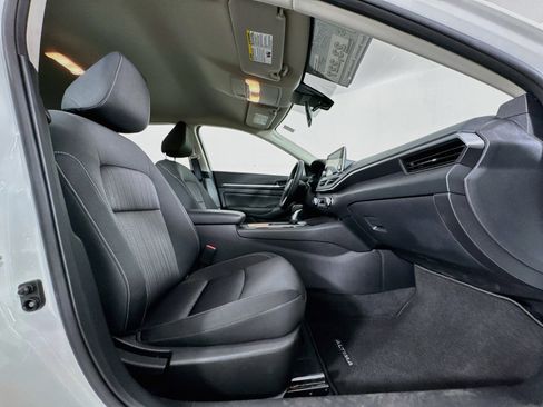 Used 2022 Nissan Altima 2.5 SV AWD/4WD image 27