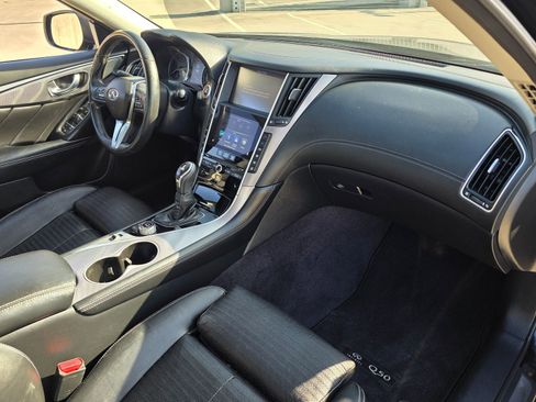 Used 2018 INFINITI Q50 Sport image 8