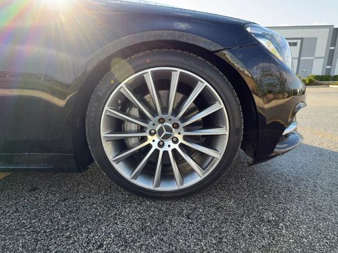 Used 2014 Mercedes-Benz S 550 Sedan w/ Sport Package Plus One image 35