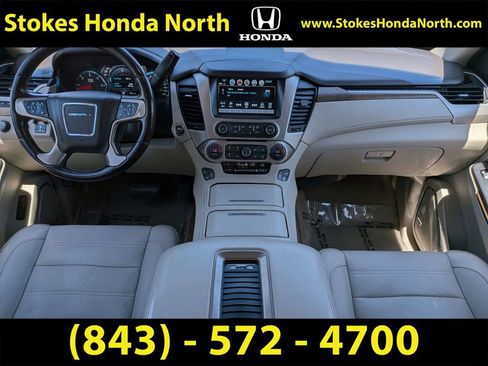 Used 2019 GMC Yukon Denali w/ Denali Ultimate Package AWD/4WD image 23