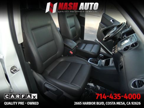 Used 2017 Volkswagen Tiguan Wolfsburg Edition FWD image 31