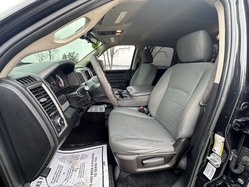 Used 2016 RAM 1500 Express w/ Black Ram 1500 Express Group image 13